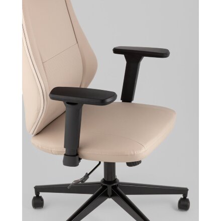 Кресло руководителя TopChairs Trophey бежевый 